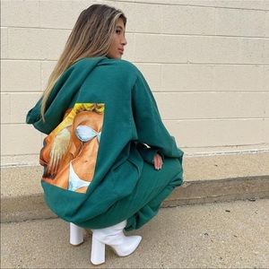 Boys Lie jumping to conclusions oversized green hoodie. WORN ONCE!!!! OneSize.